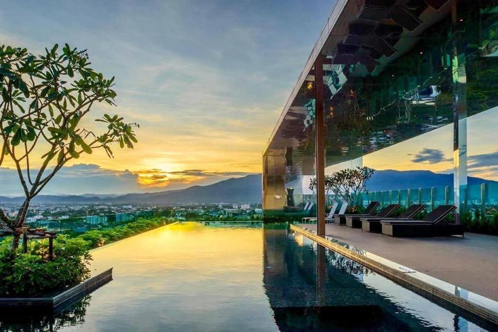 Luxury And Modern Condo In Central Chiang Mai - Astra Condo Exteriér fotografie